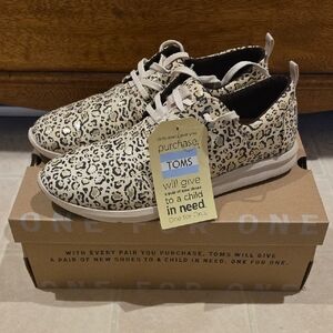 TOMS Beige and Black Animal Print Sneakers
